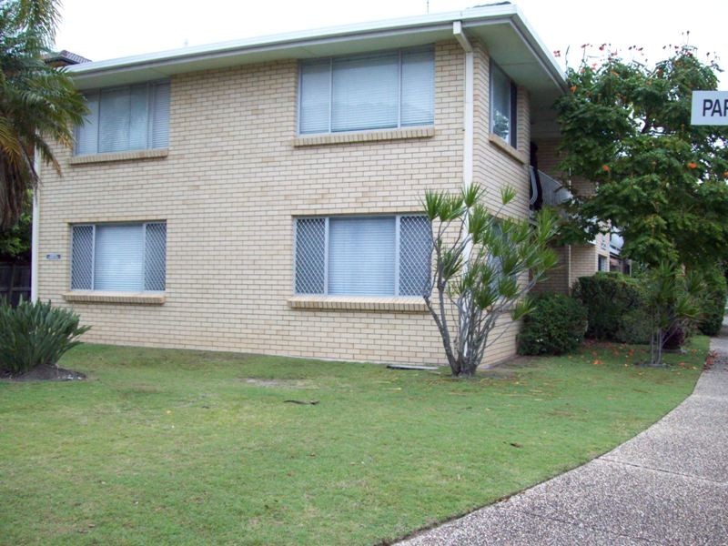 2/120 STANHILL DR, Chevron Island QLD 4217