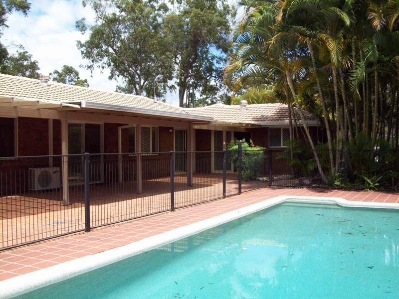 32 WALKER DR, Worongary QLD 4213
