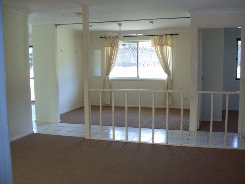 32 WALKER DR, Worongary QLD 4213