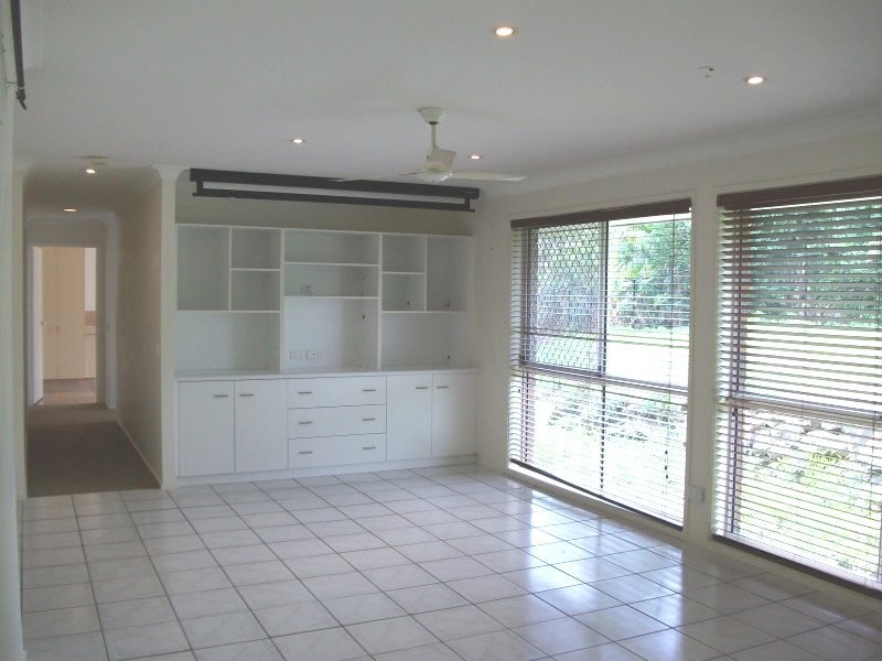 32 WALKER DR, Worongary QLD 4213