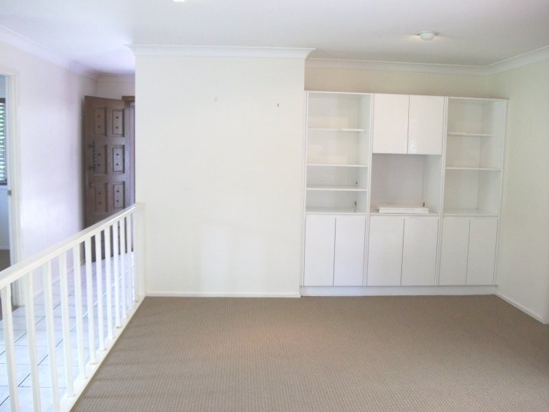 32 WALKER DR, Worongary QLD 4213