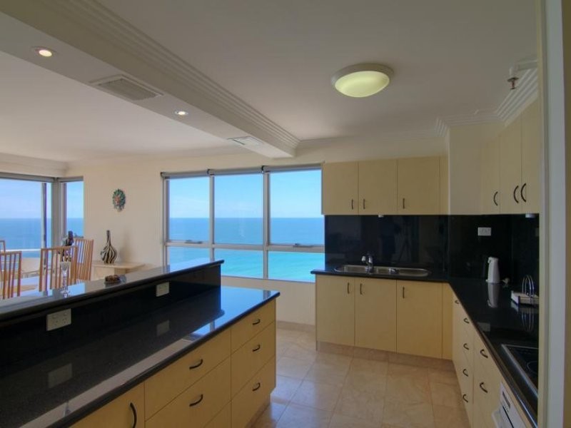 20 THE ESPLANADE, Surfers Paradise QLD 4217