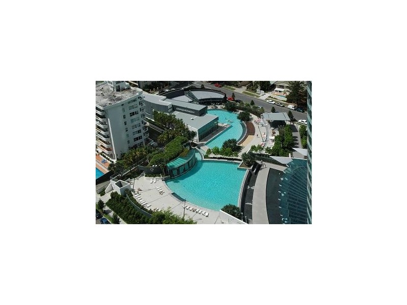 9 HAMILTON AVE, Surfers Paradise QLD 4217