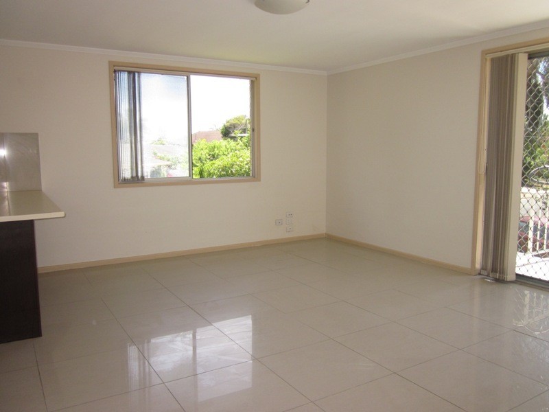 6/11 LEONARD AVE, Surfers Paradise QLD 4217