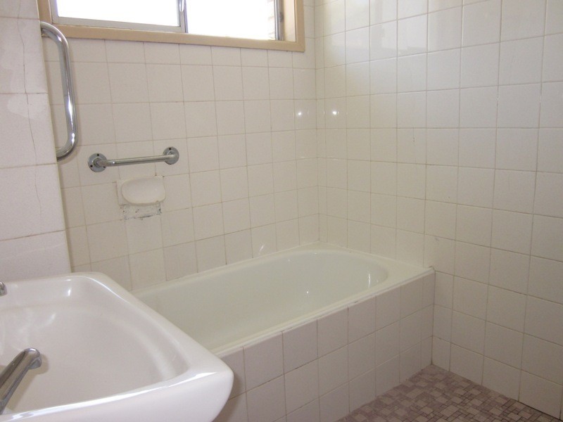 6/11 LEONARD AVE, Surfers Paradise QLD 4217