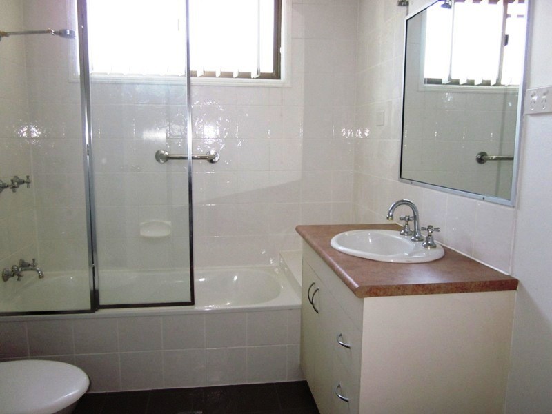 8/16 ST KILDA AVE, Broadbeach QLD 4218