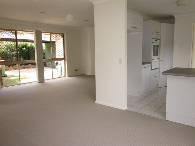 54 IMPERIAL PARADE, Southport QLD 4215