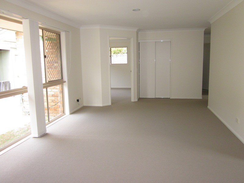 54 IMPERIAL PARADE, Southport QLD 4215
