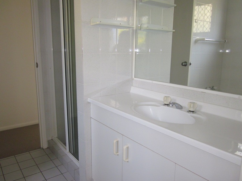 54 IMPERIAL PARADE, Southport QLD 4215