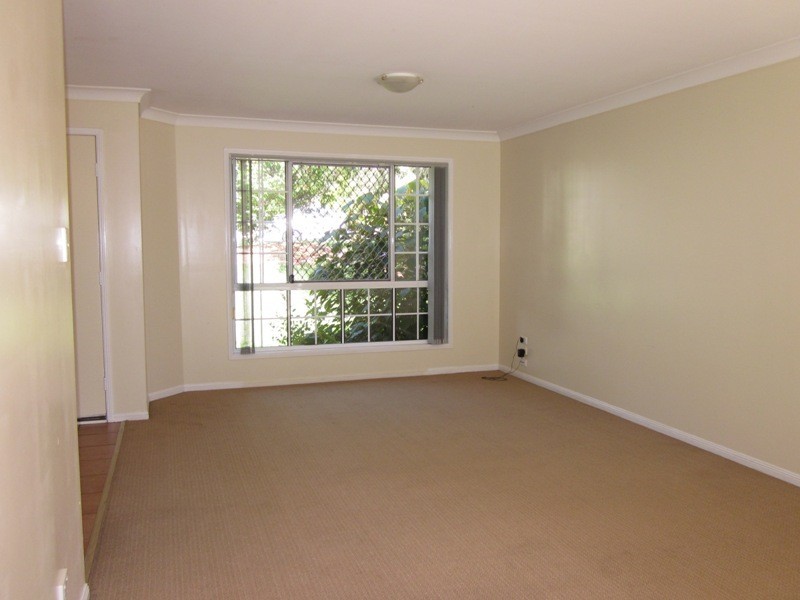 26 WILTSHIRE DR, Mudgeeraba QLD 4213