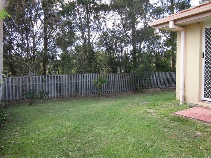 26 WILTSHIRE DR, Mudgeeraba QLD 4213