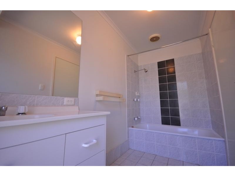 177 PAPPAS WAY, Carrara QLD 4211
