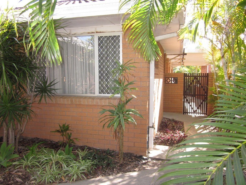 2284 GOLD COAST HWY, Mermaid Beach QLD 4218