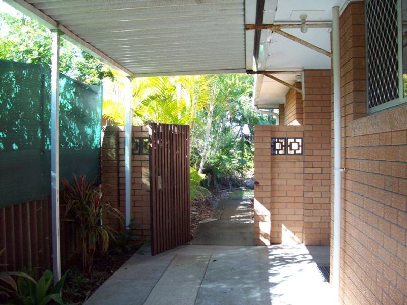 2284 GOLD COAST HWY, Mermaid Beach QLD 4218