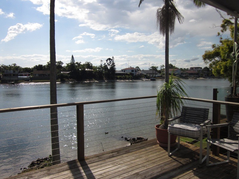 2/12 AQUILA CRT, Mermaid Waters QLD 4218