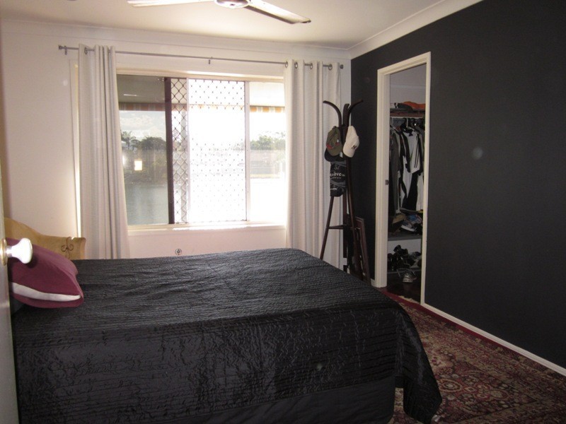 2/12 AQUILA CRT, Mermaid Waters QLD 4218