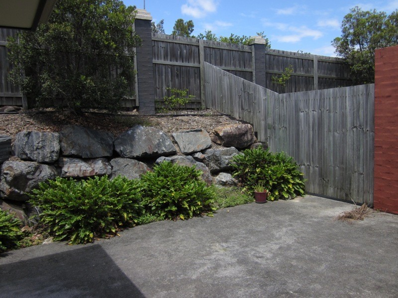 Pacific Pines QLD 4211