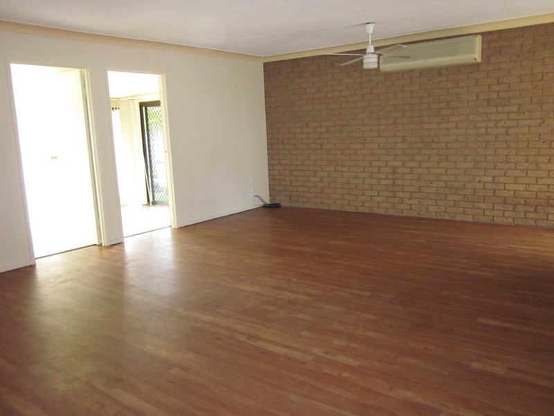 207 SUNSHINE BLVD, Mermaid Waters QLD 4218