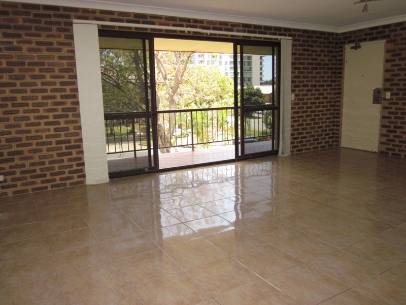 6/14 TE PETERS DR, Broadbeach Waters QLD 4218