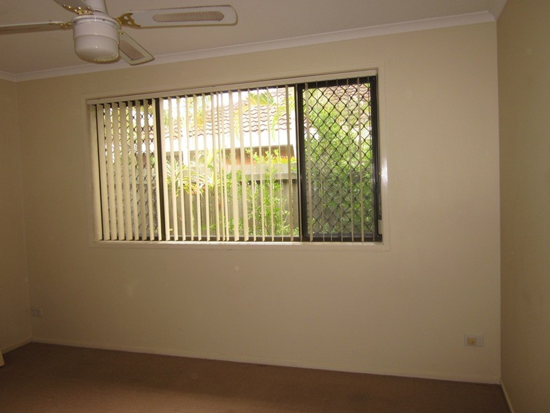 1/2282 GOLD COAST HWY, Mermaid Beach QLD 4218