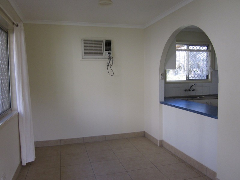 122 BENOWA RD, Southport QLD 4215