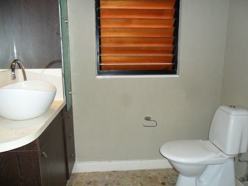 2081/GOLD COAST HIGHWAY, Miami QLD 4220