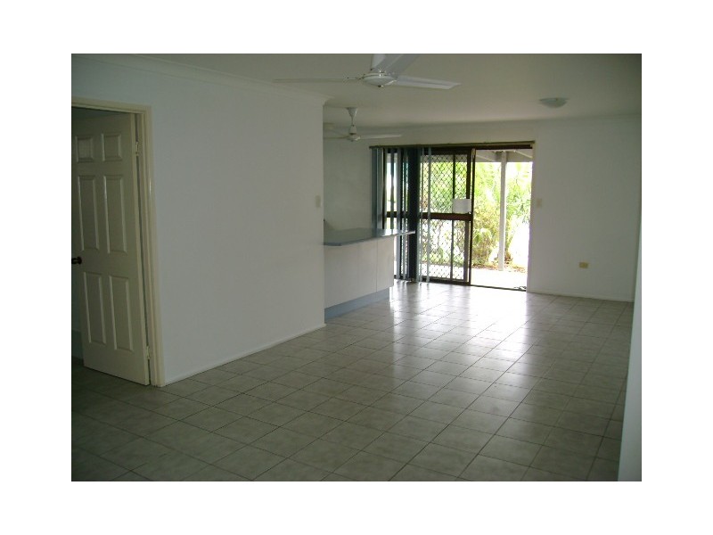 57 DOLPHIN AVENUE, Mermaid Beach QLD 4218