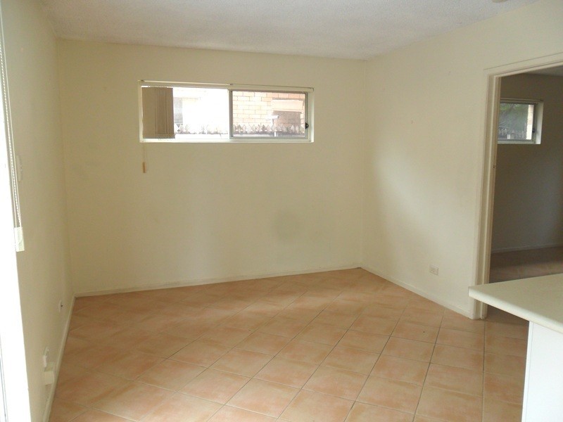 3/11 LEONARD AVE, Surfers Paradise QLD 4217