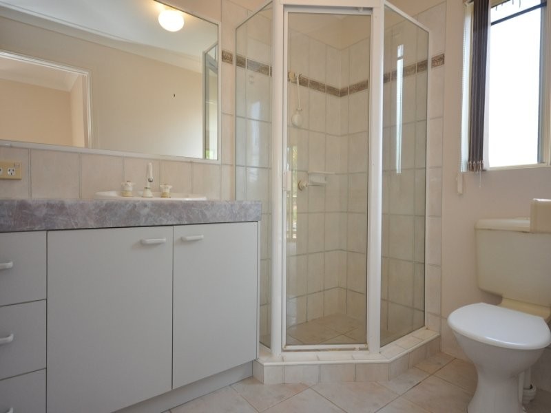 12 FORTUNA AVE, Parkwood QLD 4214