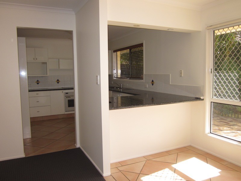 11 MONTEREY COURT, Broadbeach Waters QLD 4218