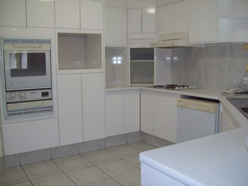 Robina QLD 4226