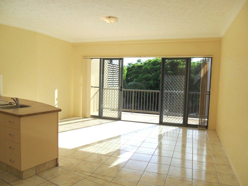 Mermaid Beach QLD 4218