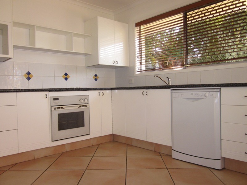 Broadbeach Waters QLD 4218
