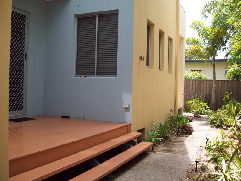 Mermaid Waters QLD 4218