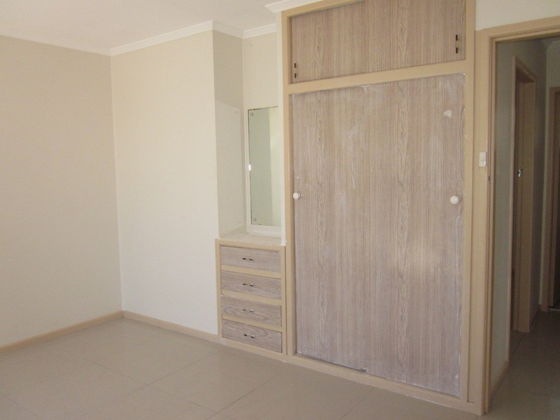 6/11 LEONARD AVE, Surfers Paradise QLD 4217
