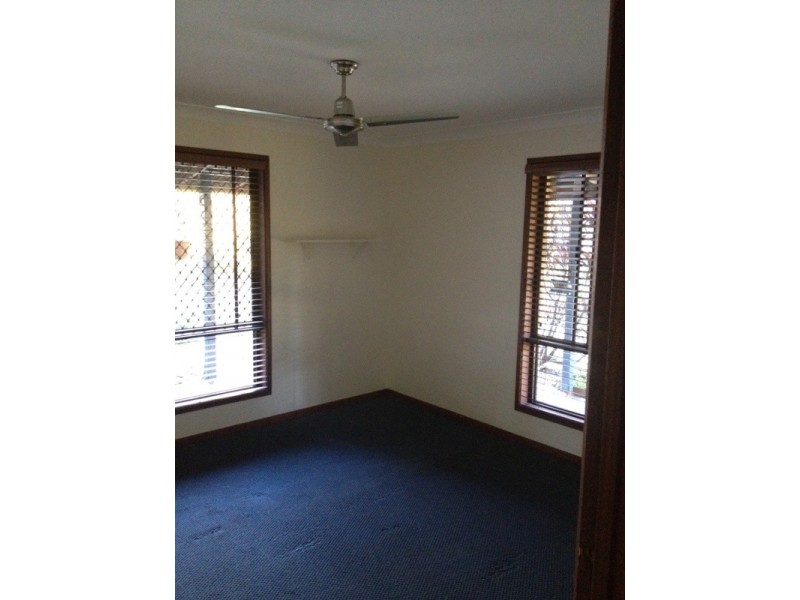 Elanora QLD 4221
