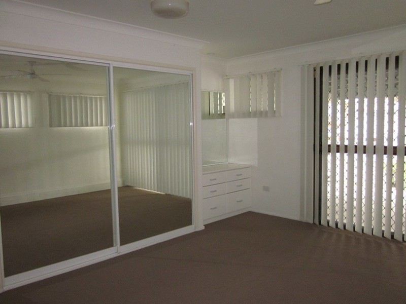 57 DOLPHIN AVE, Mermaid Beach QLD 4218