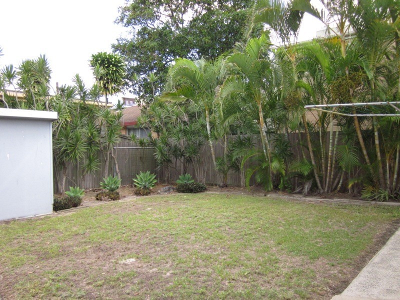 57 DOLPHIN AVE, Mermaid Beach QLD 4218