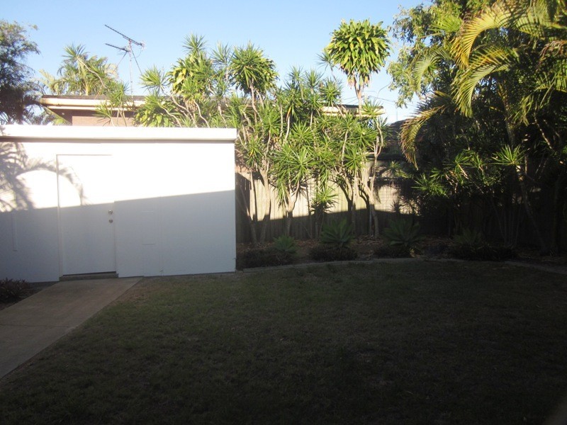 57 DOLPHIN AVE, Mermaid Beach QLD 4218
