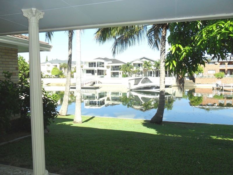 Paradise Waters QLD 4217