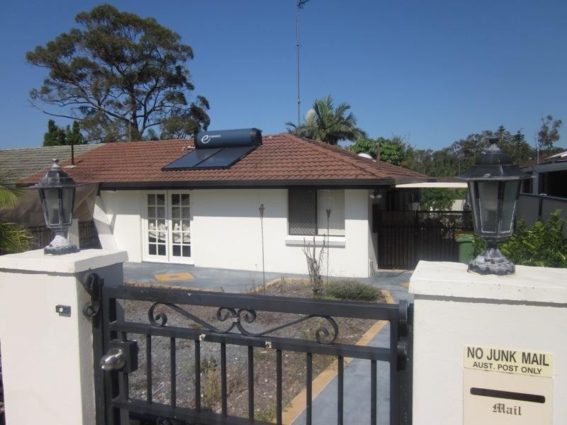 1/17 BOTANICAL STREET, Labrador QLD 4215