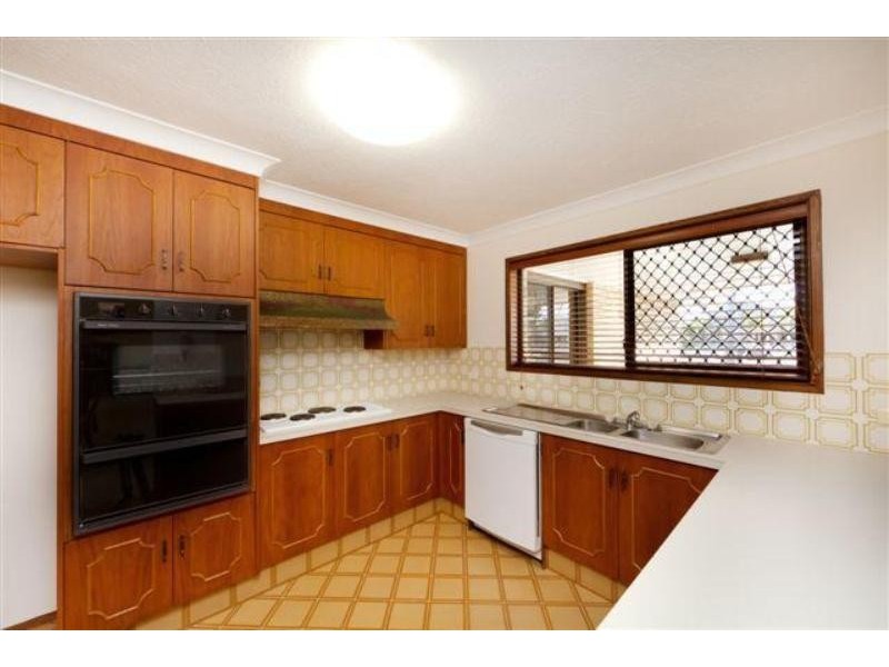 Paradise Waters QLD 4217