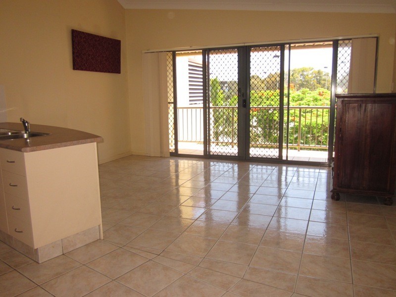 17/21-23 MARKERI STREET, Mermaid Beach QLD 4218