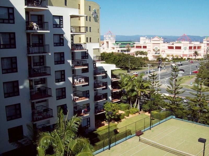 Broadbeach QLD 4218