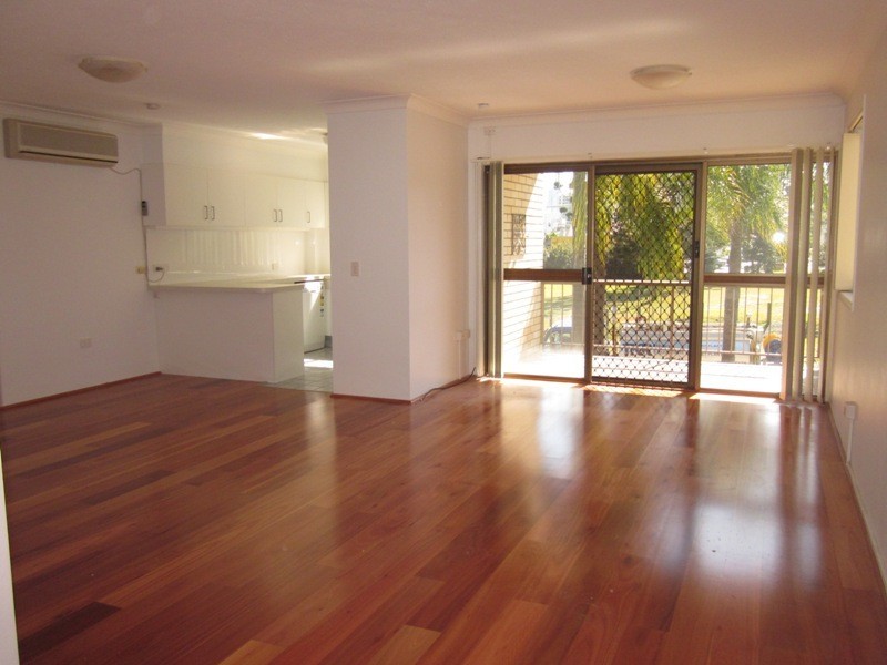 Broadbeach QLD 4218