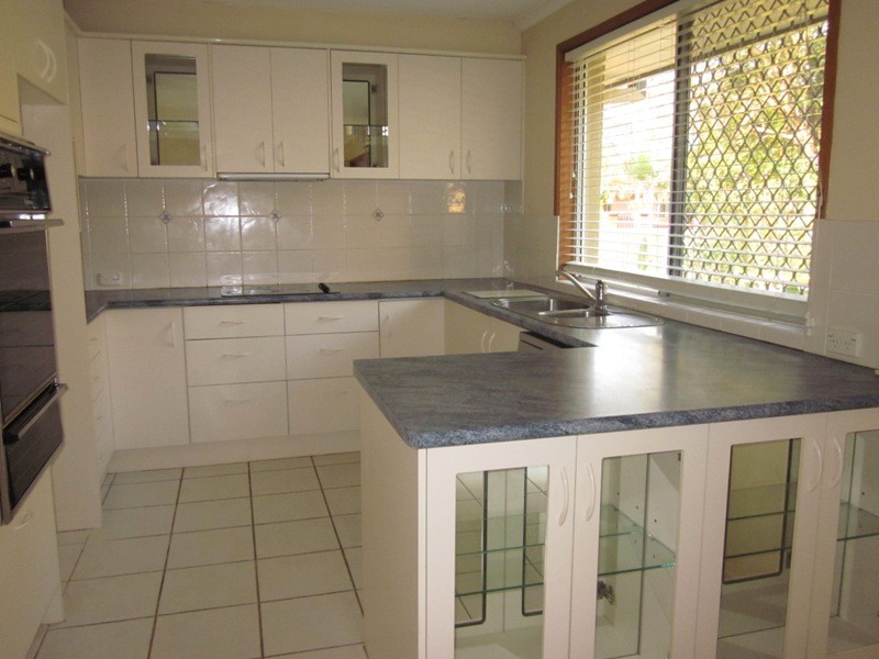 29 SIGATOKA PLACE, Clear Island Waters QLD 4226