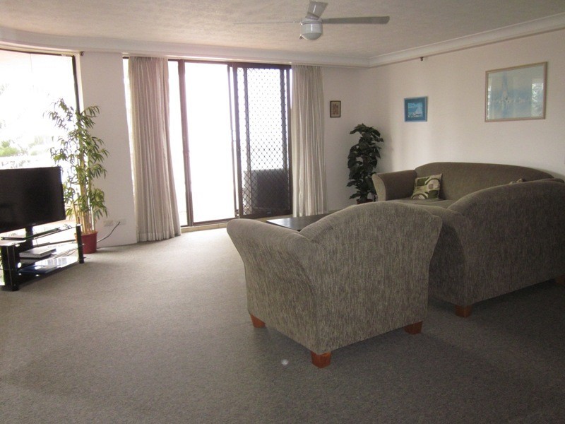 Broadbeach QLD 4218