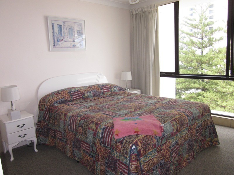 Broadbeach QLD 4218