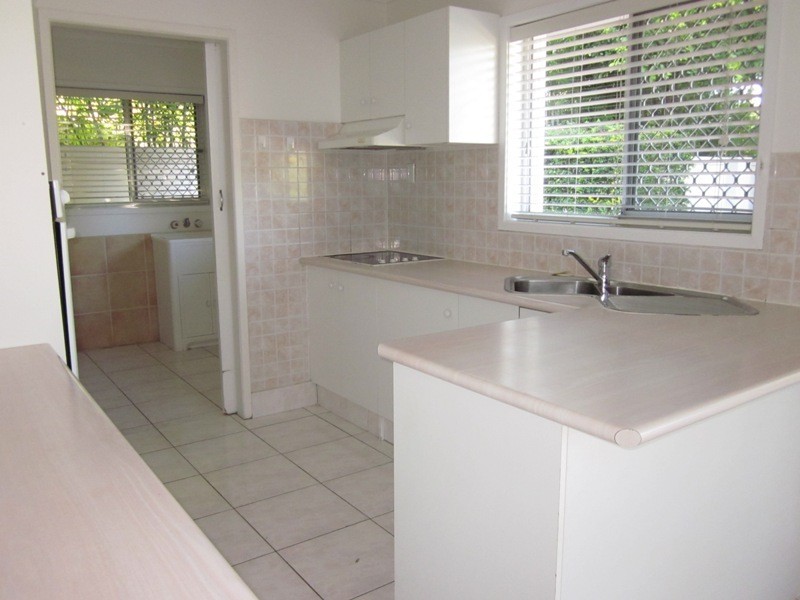 Broadbeach Waters QLD 4218