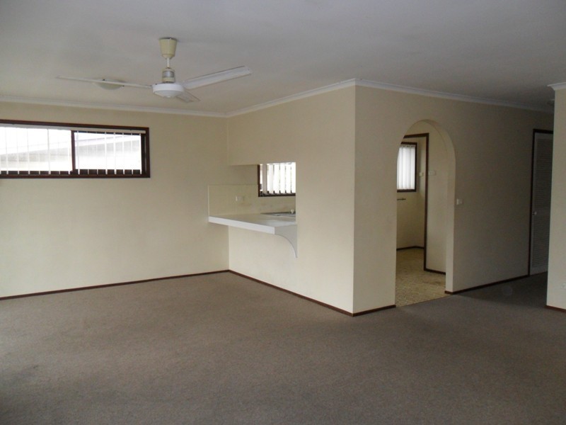 DOLPHIN AVE, Mermaid Beach QLD 4218